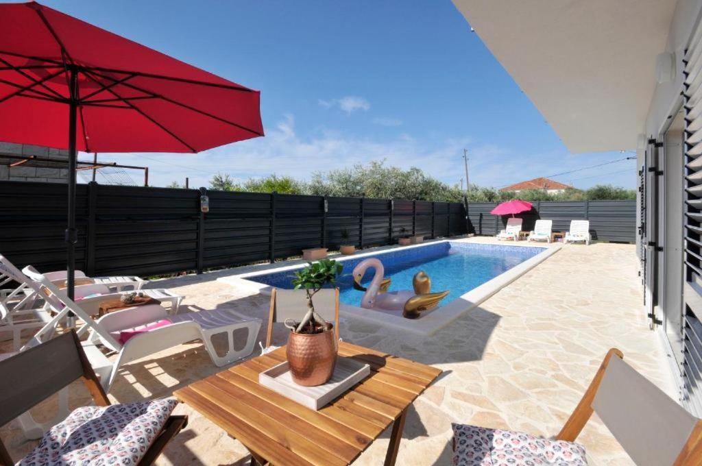 Villa Carolina Trogir Dış mekan fotoğraf